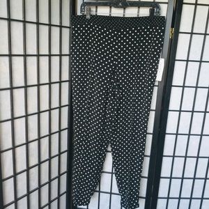 🖤 NWT: Polka Dot Pleated Pants 🖤